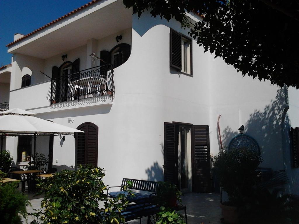 Villa Ortensia Aci Castello Extérieur photo